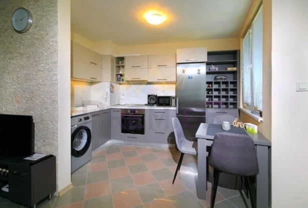 Агенция за недвижими имоти - Имоти Премиер - имот - 1198586, Цена: 118000 EUR