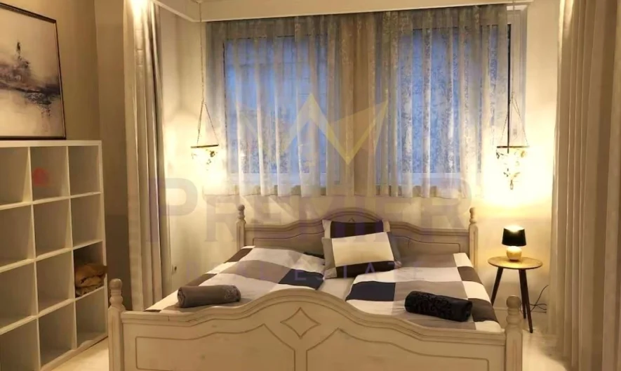 Stilvolle Mehrzimmerwohnung im Zentrum -  - snimka 7 - Imoti Premier