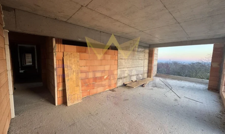 СТРАХОТЕН ТРИСТАЕН! НЕСКРИВАЕМА МОРСКА ПАНОРАМА! -  - снимка 3 - Имоти Премиер