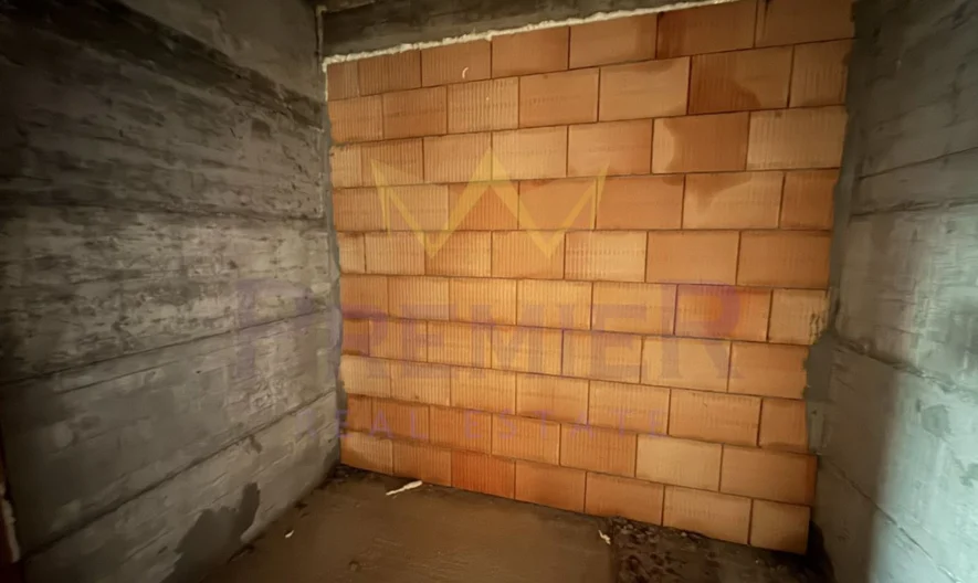 СТРАХОТЕН ТРИСТАЕН! НЕСКРИВАЕМА МОРСКА ПАНОРАМА! -  - снимка 9 - Имоти Премиер