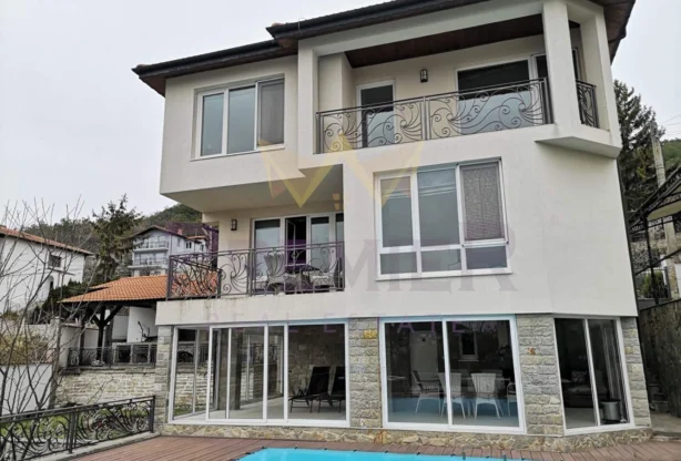 Агенция за недвижими имоти - Имоти Премиер - имот - 802278, Цена: 350000 EUR