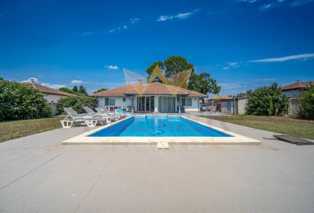 Агенция за недвижими имоти - Имоти Премиер - имот - 1053100, Цена: 195000 EUR