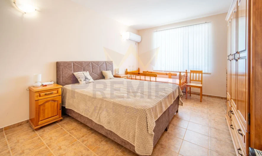 Страхотна къща с басейн село Соколово -  - снимка 10 - Имоти Премиер