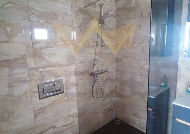 Страхотна къща с уникална панорама към морето и плажовете на Албена -  - снимка 10 - Имоти Премиер