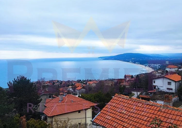 Страхотна къща с уникална панорама към морето и плажовете на Албена -  - снимка 14 - Имоти Премиер