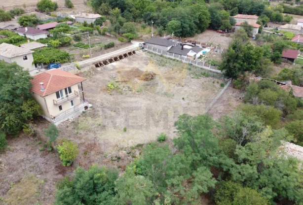 Агенция за недвижими имоти - Имоти Премиер - имот - 1068638, Цена: 160000 EUR