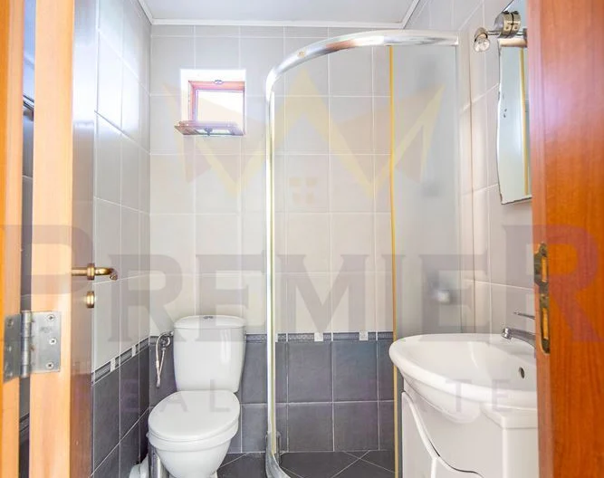 Страхотна триетажна къща с невероятна морска панорама ! -  - снимка 16 - Имоти Премиер