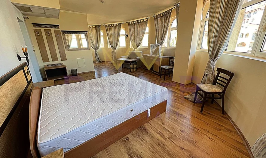 СТРАХОТНО СТУДИО НА ПЪРВА ЛИНИЯ К.К. ЕЛЕНИТЕ -  - снимка 3 - Имоти Премиер