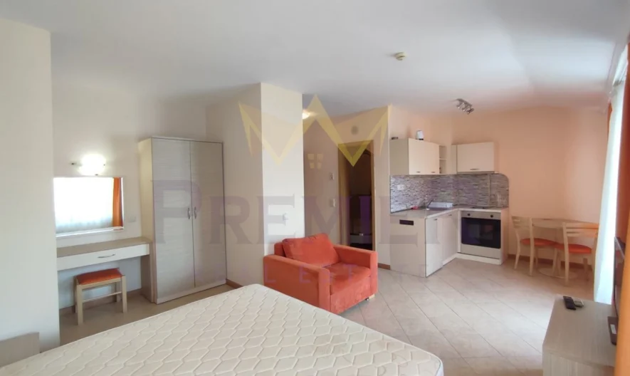 Студио в Слънчев Бряг, Комплекс „Royal Sun“ -  - снимка 1 - Имоти Премиер