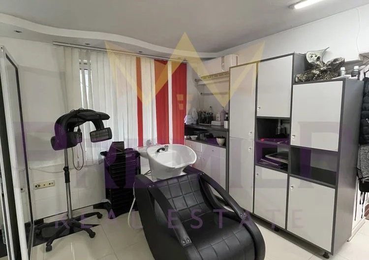 Студио за красота Колхозен пазар -  - снимка 1 - Имоти Премиер