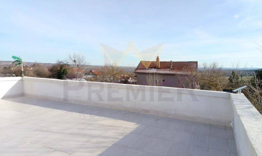 Супер Къща В Село Бенковски – Варна -  - снимка 23 - Имоти Премиер