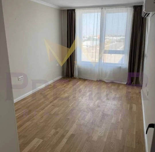 Светъл и стилен дом в един от най-желаните квартали на Бургас -  - снимка 7 - Имоти Премиер