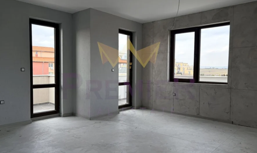 Светъл, просторен тристаен апартамент в Равда -  - снимка 1 - Имоти Премиер