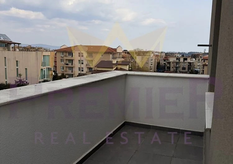 Светъл, просторен тристаен апартамент в Равда -  - снимка 8 - Имоти Премиер