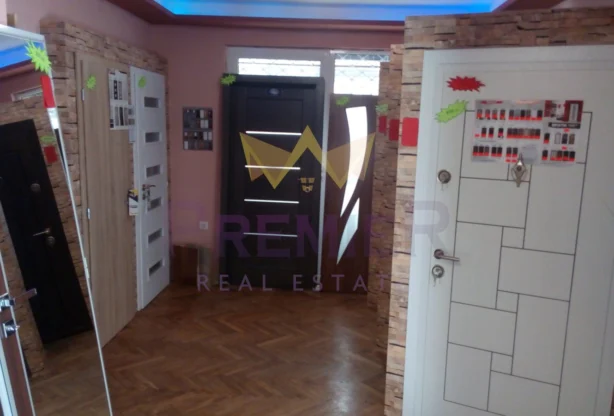 Агенция за недвижими имоти - Имоти Премиер - имот - 1035415, Цена: 310000 EUR