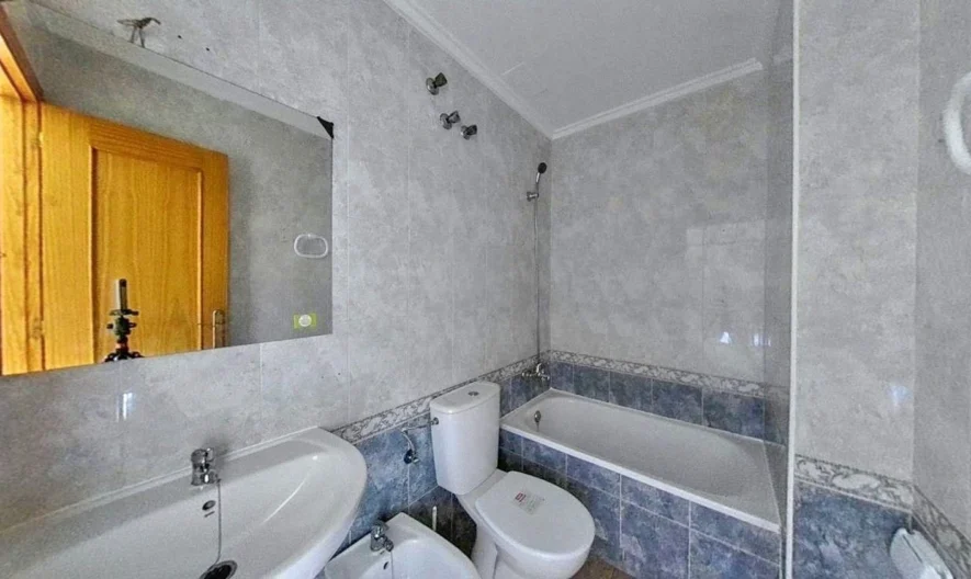 Търговски обект в Torrevieja, Alicante (1 спалня, 1 баня) -  - снимка 1 - Имоти Премиер