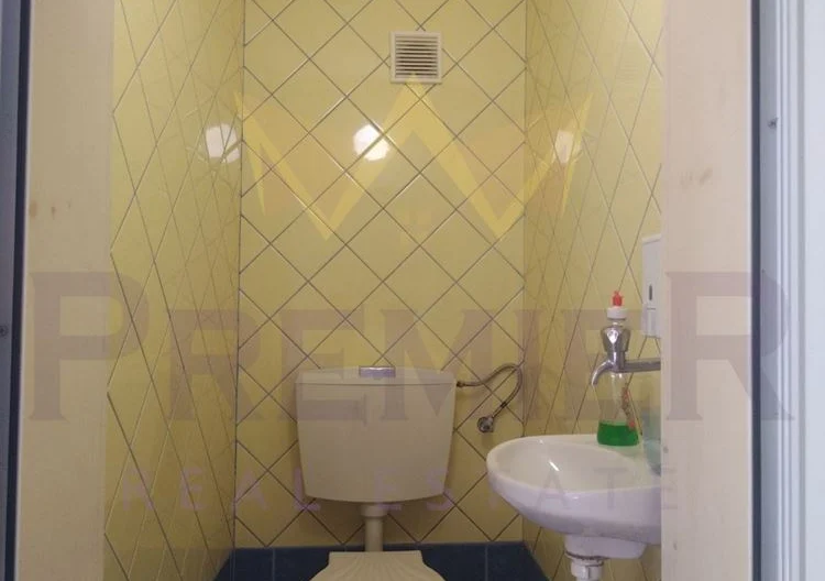 Търговско помещение до Руското училище – Варна -  - снимка 2 - Имоти Премиер