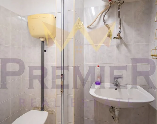 Търговско помещение в град Добрич -  - снимка 12 - Имоти Премиер