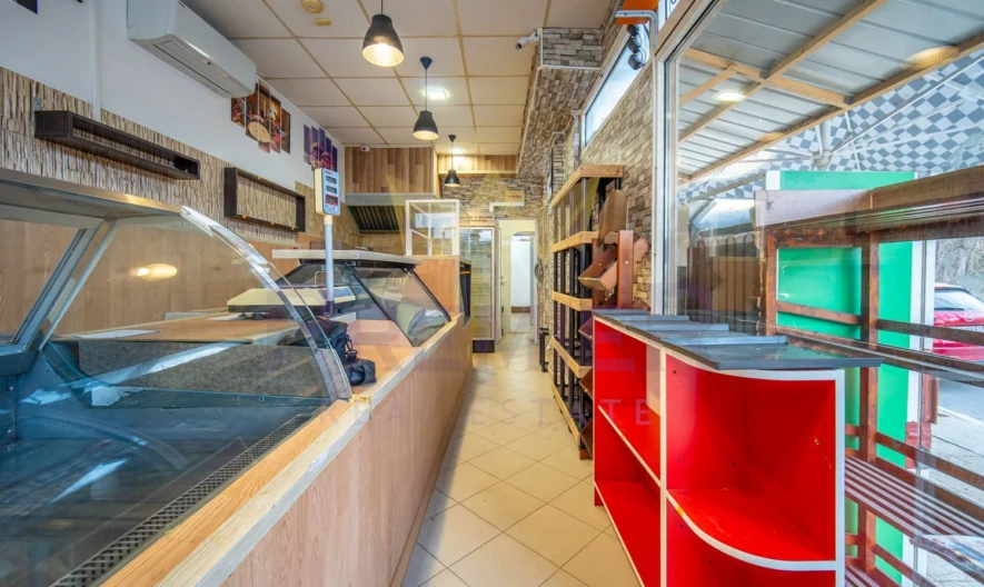 Търговско помещение в Град Добрич -  - снимка 2 - Имоти Премиер