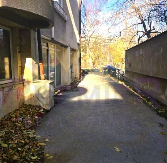 Търговско помещение в квартал Лозенец - - снимка 14 - Имоти Премиер