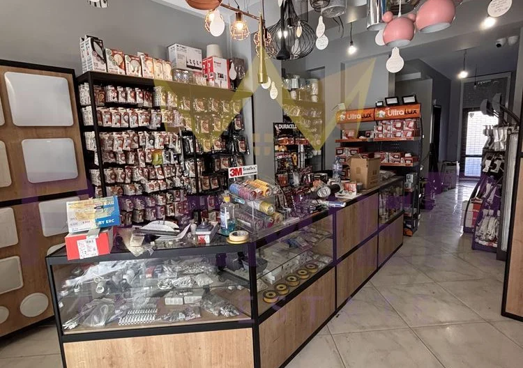 ТЪРГОВСКО ПОМЕЩЕНИЕ В  Кючук Париж -  - снимка 3 - Имоти Премиер