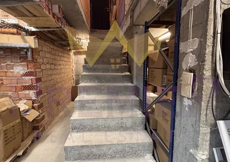 ТЪРГОВСКО ПОМЕЩЕНИЕ В  Кючук Париж -  - снимка 5 - Имоти Премиер