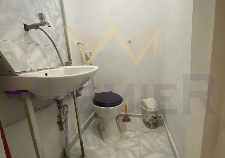 Tърговско помещение в центъра на Варна, // до Катедралата !! -  - снимка 3 - Имоти Премиер