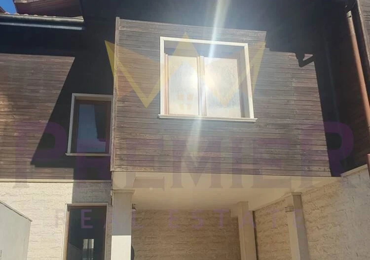 Таунхаус къща на три етажа - - снимка 12 - Имоти Премиер