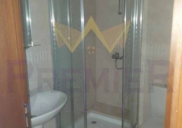 Таунхаус къща на три етажа - - снимка 9 - Имоти Премиер