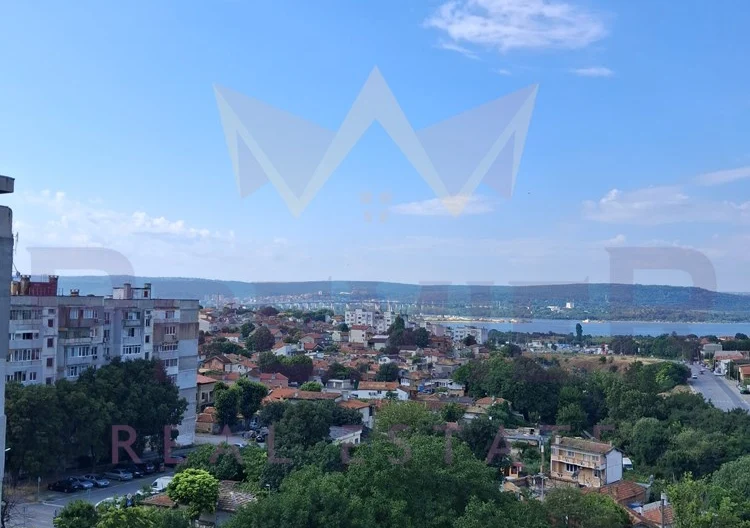 Teljesen felújított téglaépületű lakás a Varna Mall közelében -  - snimka 23 - Imoti Premier
