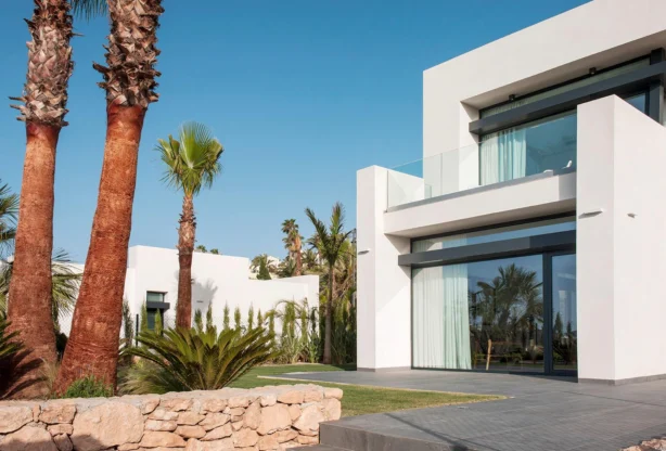 Агенция за недвижими имоти - Имоти Премиер - имот - 1208155, Цена: 840000 EUR