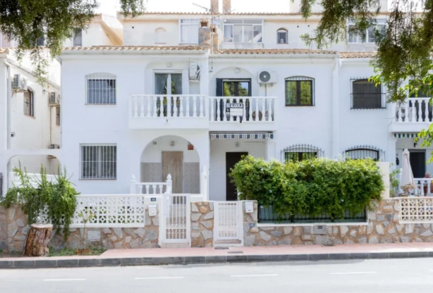 Агенция за недвижими имоти - Имоти Премиер - имот - 1211902, Цена: 328000 EUR