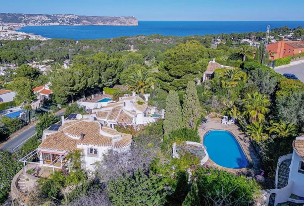 Агенция за недвижими имоти - Имоти Премиер - имот - 1211920, Цена: 1090000 EUR