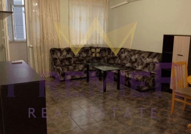 THREE-BEDROOM APARTMENT, CHERVEN PLOSHTAD -  - snimka 3 - Imoti Premier