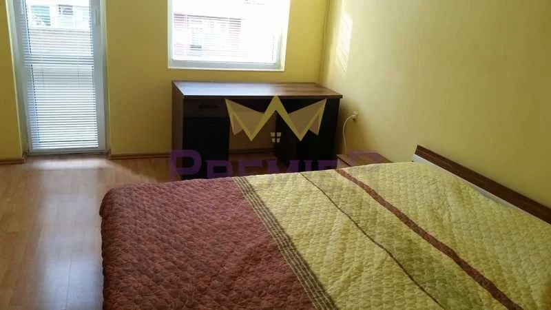 THREE-BEDROOM APARTMENT, CITY CENTER -  - snimka 4 - Imoti Premier