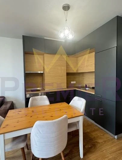 THREE-BEDROOM APARTMENT, IDEAL CENTER -  - snimka 5 - Imoti Premier