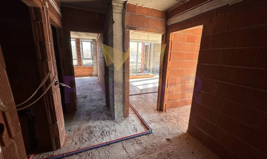 Three-bedroom apartment in Malinova Dolina -  - snimka 3 - Imoti Premier