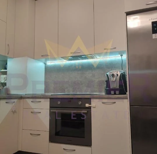 Three-bedroom apartment in Malinova Dolina -  - snimka 5 - Imoti Premier