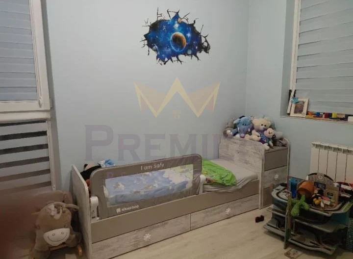 Three-bedroom apartment in Malinova Dolina -  - snimka 9 - Imoti Premier
