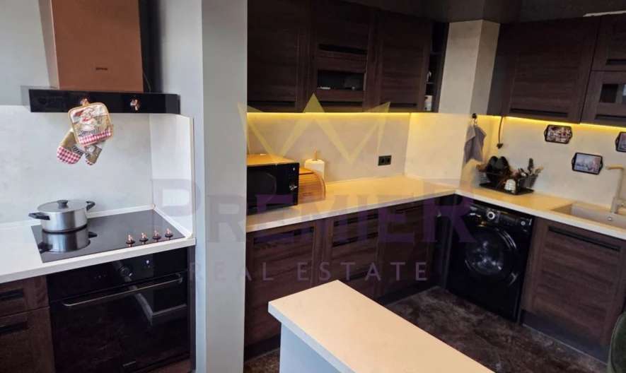 Three-bedroom apartment in Nadezhda 1 district -  - snimka 1 - Imoti Premier