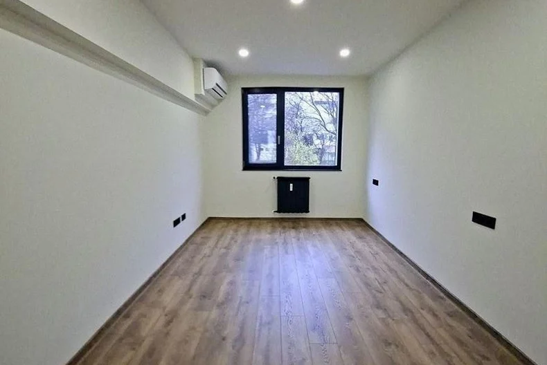 Three-Bedroom Apartment, Lozenets - - snimka 6 - Imoti Premier