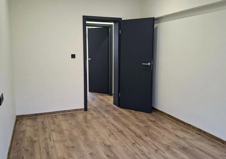 Three-Bedroom Apartment, Lozenets - - snimka 7 - Imoti Premier