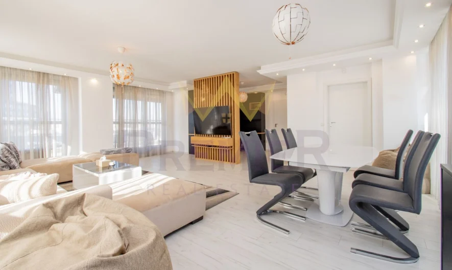 Three-bedroom apartment, Poligona -  - snimka 3 - Imoti Premier