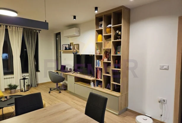 Real Estate Agency - Imoti Premier - imot - 1222852, Price: 355000 EUR