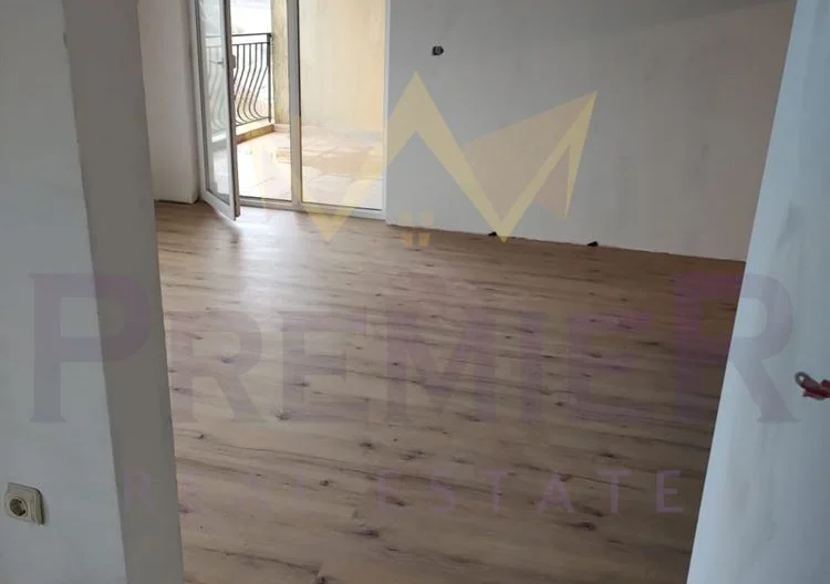 Three-Room Apartment -  - snimka 2 - Imoti Premier