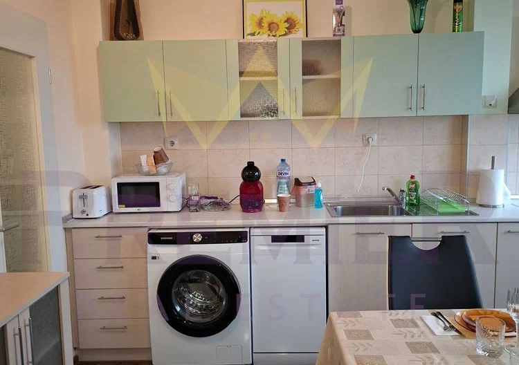 THREE-ROOM APARTMENT, CHAYKA DISTRICT -  - snimka 1 - Imoti Premier