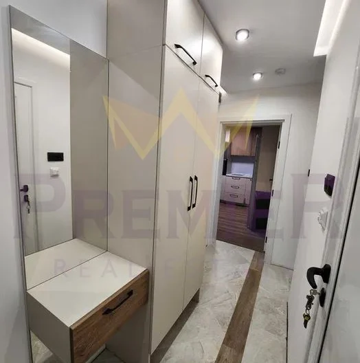THREE-ROOM APARTMENT, CHAYKA DISTRICT -  - snimka 10 - Imoti Premier