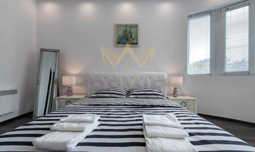 THREE-ROOM APARTMENT, CITY CENTER -  - snimka 23 - Imoti Premier