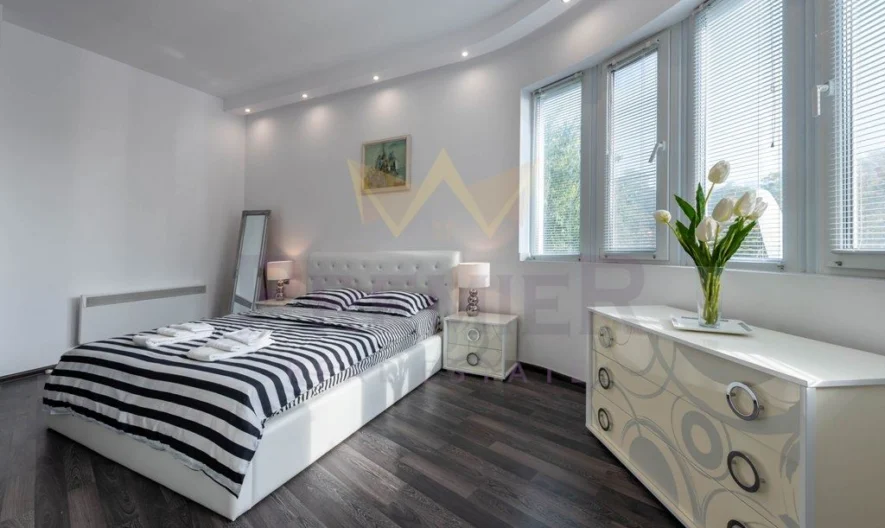 THREE-ROOM APARTMENT, CITY CENTER -  - snimka 24 - Imoti Premier