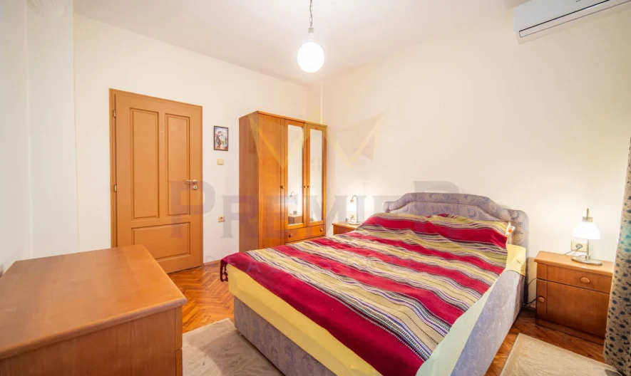 Three-room apartment in close proximity to the Third Natural Sciences and Mathematics High School “Acad. Metodiy Popov” -  - snimka 9 - Imoti Premier